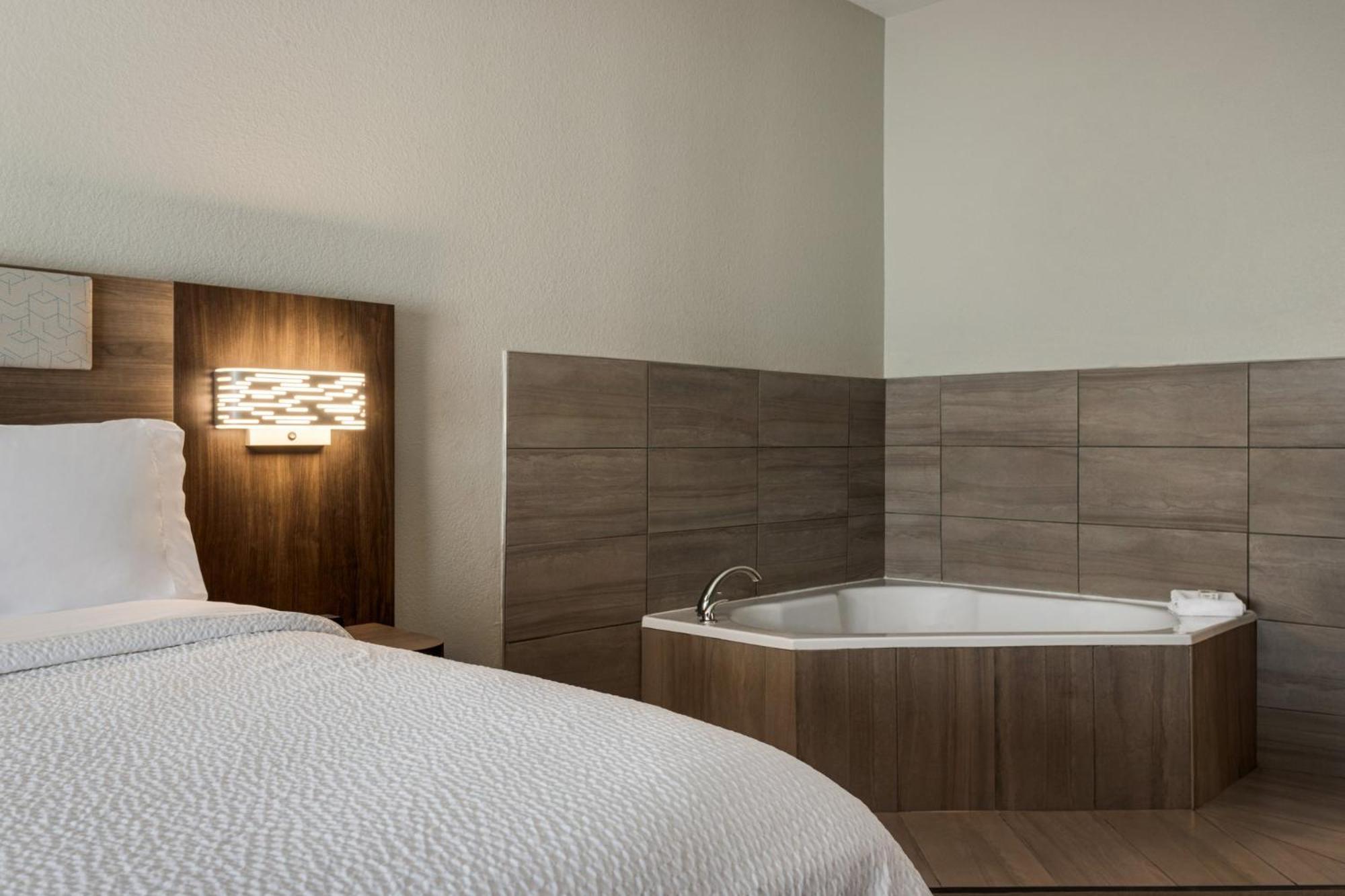 Holiday Inn Express & Suites Forrest City By Ihg Buitenkant foto