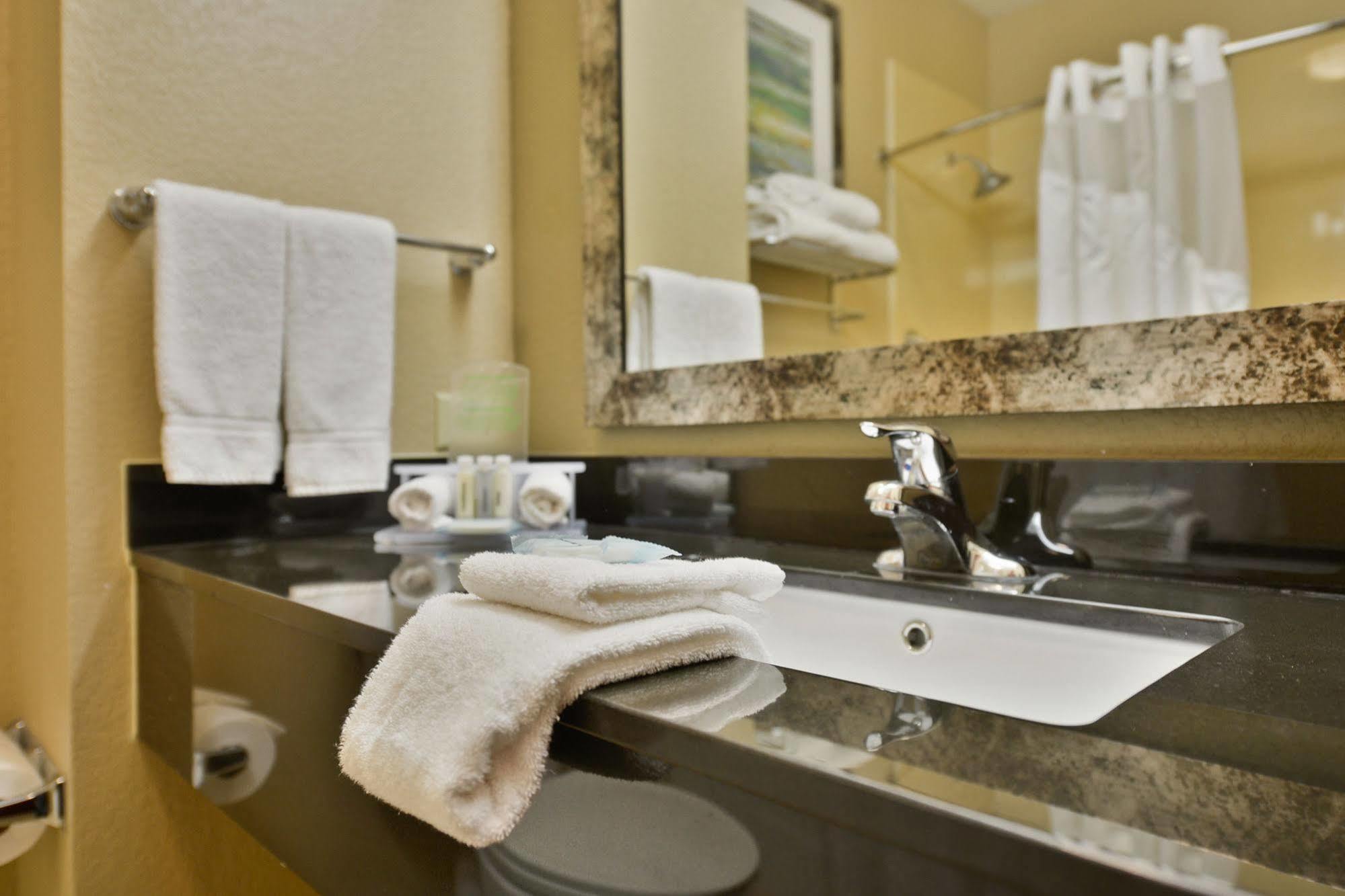 Holiday Inn Express & Suites Forrest City By Ihg Buitenkant foto